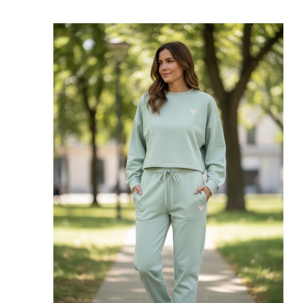 Disney Mickey Mouse Sage Green Lounge Set Cropped Sweatshirt‎ Joggers Womens M